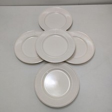 Lot de 5 assiettes Wedgwood