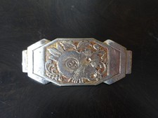 Broche ancienne typique de la période art déco ( 1920-1930 )