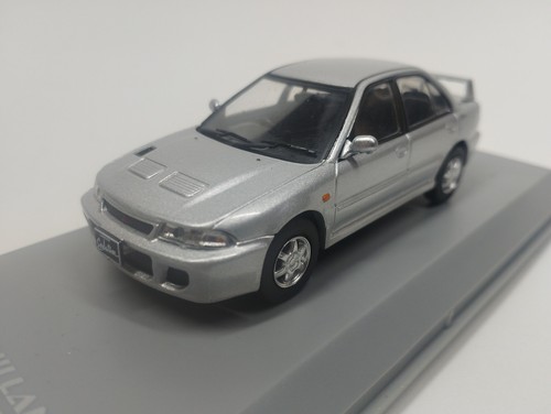 Voiture miniature 43 - miniature, 1/43