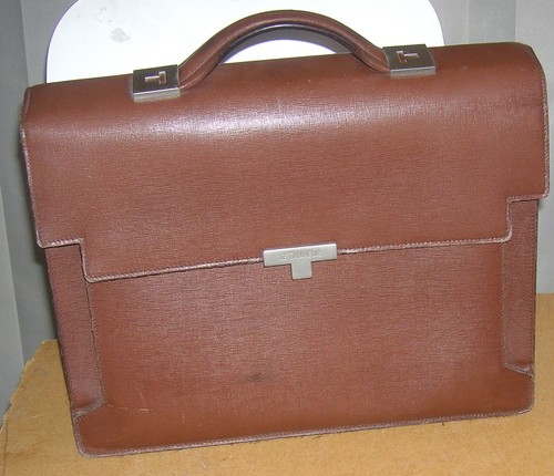 Cartable soufflet cuir - à,