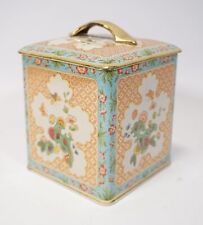 Boîte En Fer Antique Avec Décor Floral Et Papillons Vintage Shabby Chic