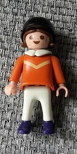 PERSONNAGE BONHOMME PLAYMOBIL - FILLETTE AVEC BOMBE EQUITATION