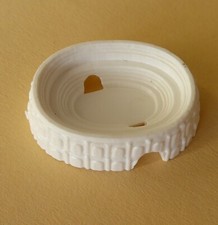 Fève en plastique ancienne -