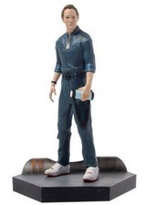 The Alien & Predator Figurine