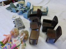 LOT DE JOUET DINETTE MEUBLE POUPEE BOIS COLLECTION ET AUTRE