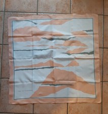 Scarf carré foulard eau de Courrèges 