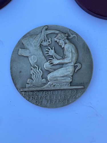 Ancienne medaille bronze - ancienne,