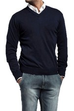 Pull col V pour homme en laine