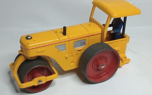 Dinky toys ancien 830 - dinky,