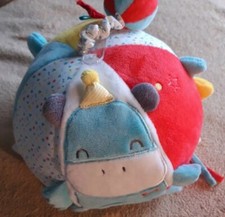 Ddd🏐 Doudou Balle Multi Activités Vertbaudet Multi Couleurs Vibre TTBE