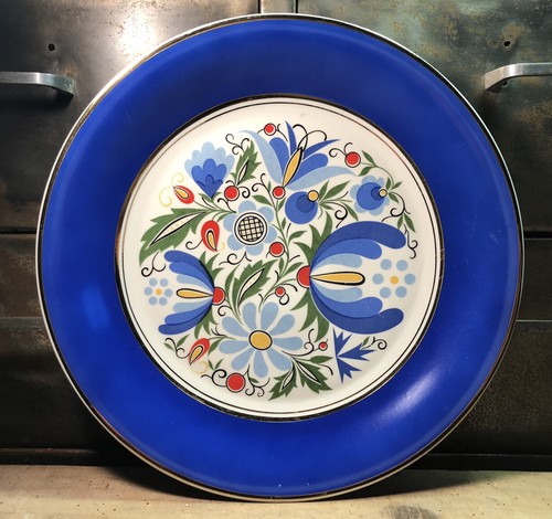 Assiette murale porcelaine - assiette,