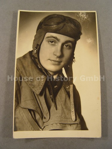 106284 photo portrait - photo,