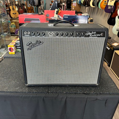 Used fender custom vibrolux - used,