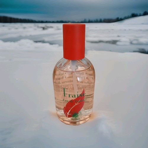 Fraise eau de - eau, toilette