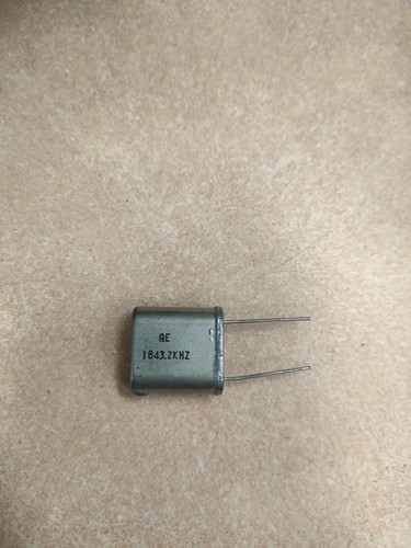 1843 2khz pin crystal - pin,