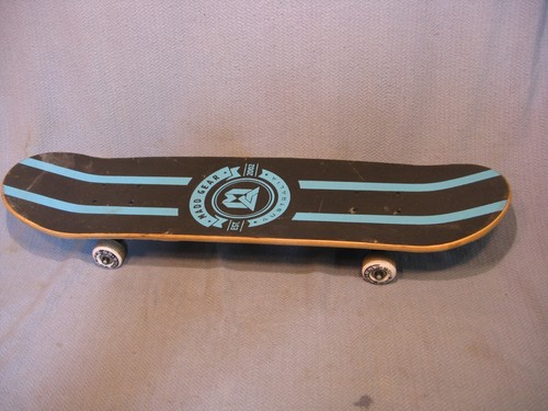 Skate board madd - board, gear