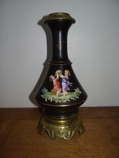 Beau Pied de Lampe Pétrole en