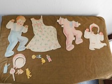 Lot De Poupées En Papier Avec