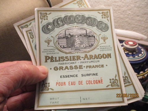 Ancienne etiquette eau - etiquette,