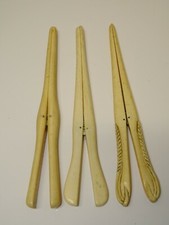 3 SUPERBES PINCES A GANTS DEMOISELLE XIXe art populaire outil ancien collection