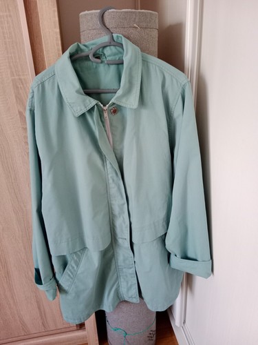 Imperméable taille tres - ,