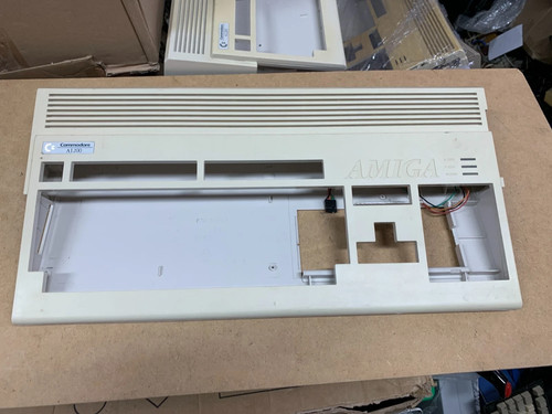 Amiga 1200 chassi - amiga,