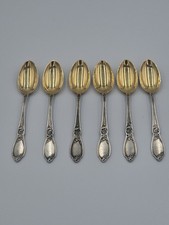 6 petites cuillères en argent