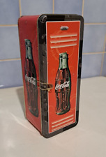 BOITE EN TOLE PUBLICITAIRE " COCA COLA " EN FORME CASIER VESTIERE TBE