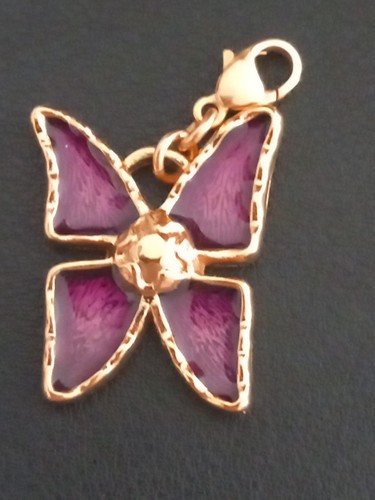 Pendentif breloque papillon - breloque,