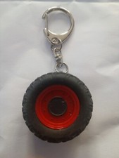 Porte-clés Gros Pneu de TRACTEUR sans marque Keychain vintage