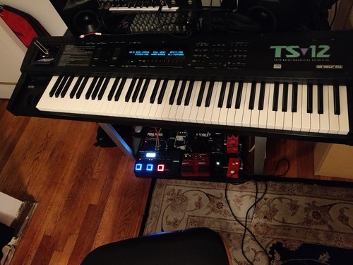 Ensoniq synthesizer and - ensoniq, ts-12