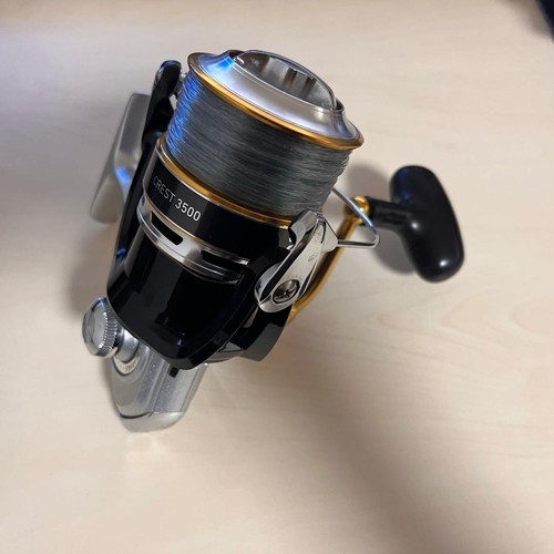 Moulinet toupie daiwa crest - moulinet,