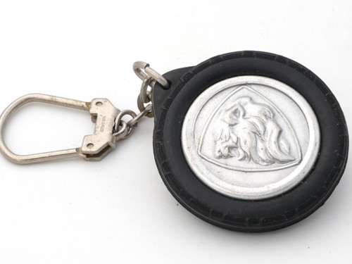 Porte clés ancien - porte,