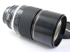 Téléobjectif Nikon Ai-s Nikkor 180 mm F2,8 ED Full Frame from Japan