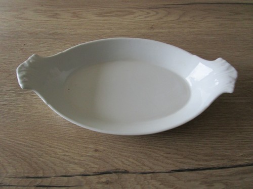 Plat gratin blanc en - à,