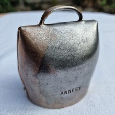 Petite Cloche Rustique En Acier Forgé ANNECY, Vache, Montagne, Déco Vintage. 