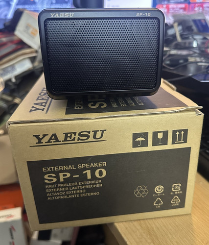 Yaesu sp10 external speaker - speaker, in