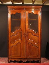 ANCIENNE ARMOIRE BIBLIOTHÈQUE