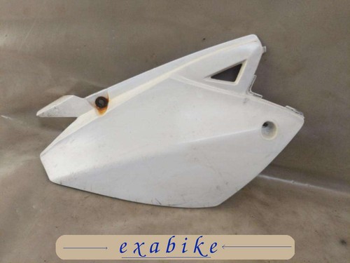 Cache lateral droit pour - lateral,