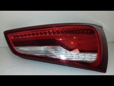 Feux arriere droit Audi A1 Sportback (8XA, 8XF) 1.0 tfsi (2015-2018) 8XA945094A