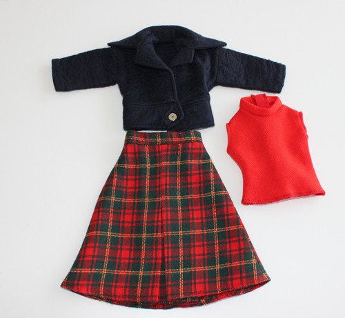 Nancy famosa tenue - famosa,