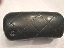 Etui à lunettes Chanel cuir