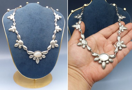 Collier vintage moderniste - moderniste,
