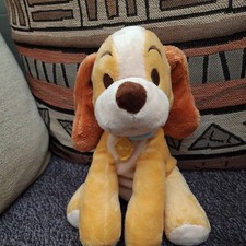 VIP1🐶DOUDOU PELUCHE DISNEY MISS LADY CHIEN BELLE ET LE CLOCHARD 25cm  assis