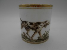 TASSE CHIEN DE CHASSE BRAQUE ALLEMAND POIL COURT EN PORCELAINE DE PARIS XIX ème