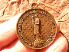 MEDAILLE SAINT COEUR DE MARIE