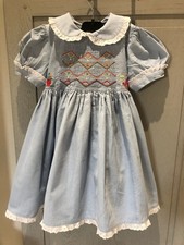 Belle Robe St Michael bleu clair smocks rebrodés dentelle manches courtes 3 ans