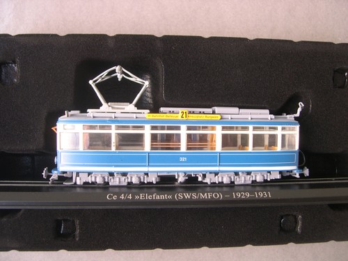 Tram atlas 4 - ce, elefant