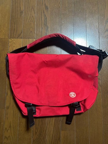 Crumpler red messenger - crumpler,