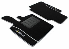 Tapis Moquette avec Broderie